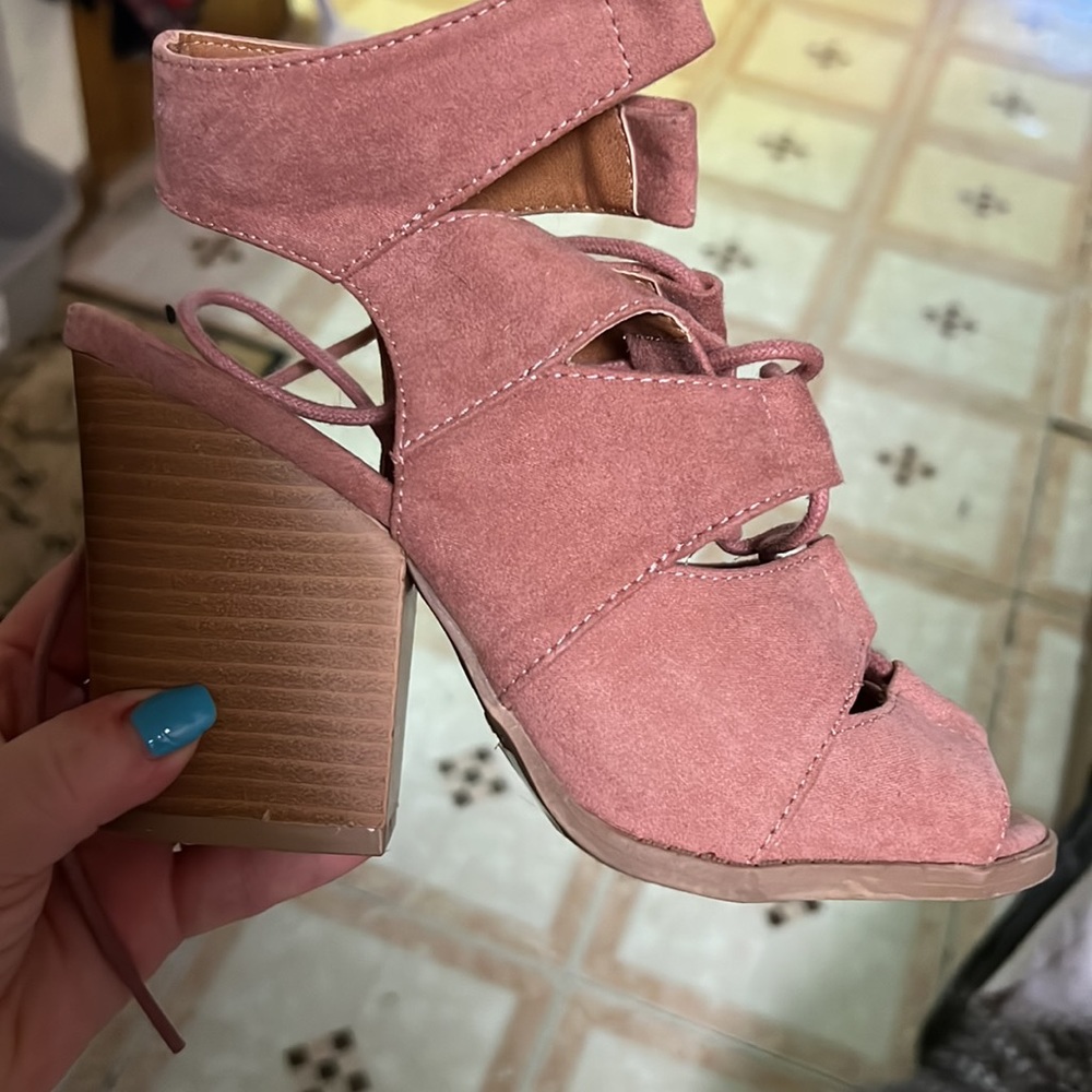 Pink heels